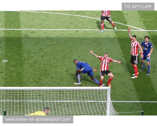 AC米兰—曼古萨换位传球撕开对手防守