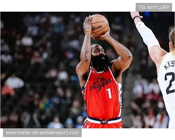 哈登精准投篮,快船高效进攻再度压制对手