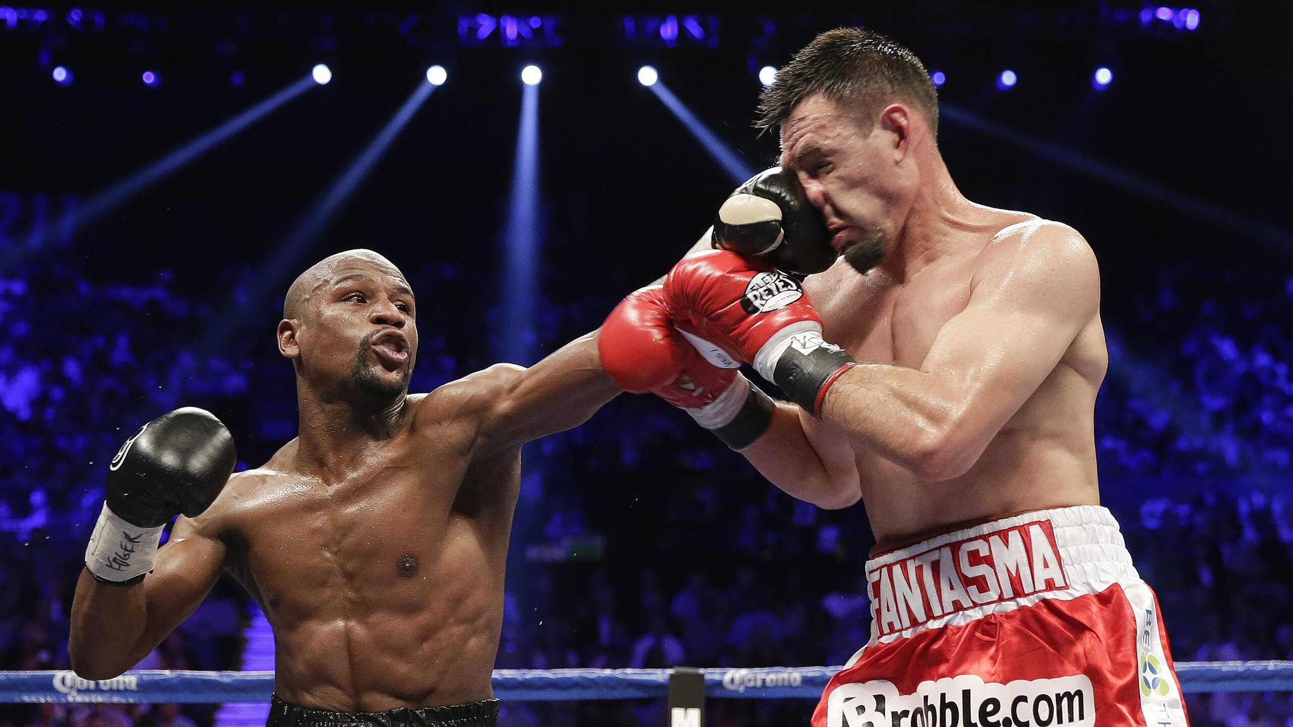 “马科斯·莫奇：阿根廷美洲狮队的后防新星，未来潜力无限”